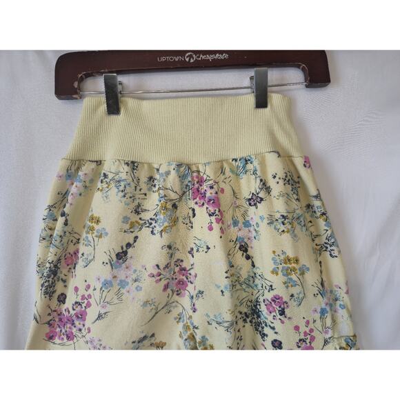 Cinq à Sept Parker Sakura *IN Yellow Floral Giles 2 Piece Set Small Top Joggers - Picture 15 of 16